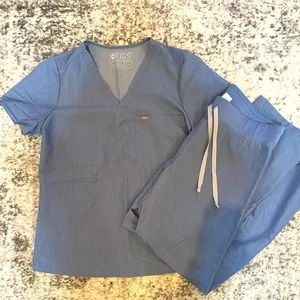 Figs Scrubs Set Size M